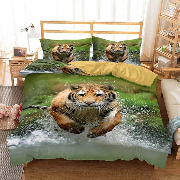 Animal Print Tiger Comforter