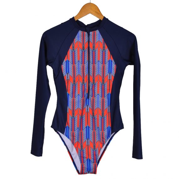 Long sleeves Sexy back leak Triangle one-piece swimsuit wetsuit Zip on chest