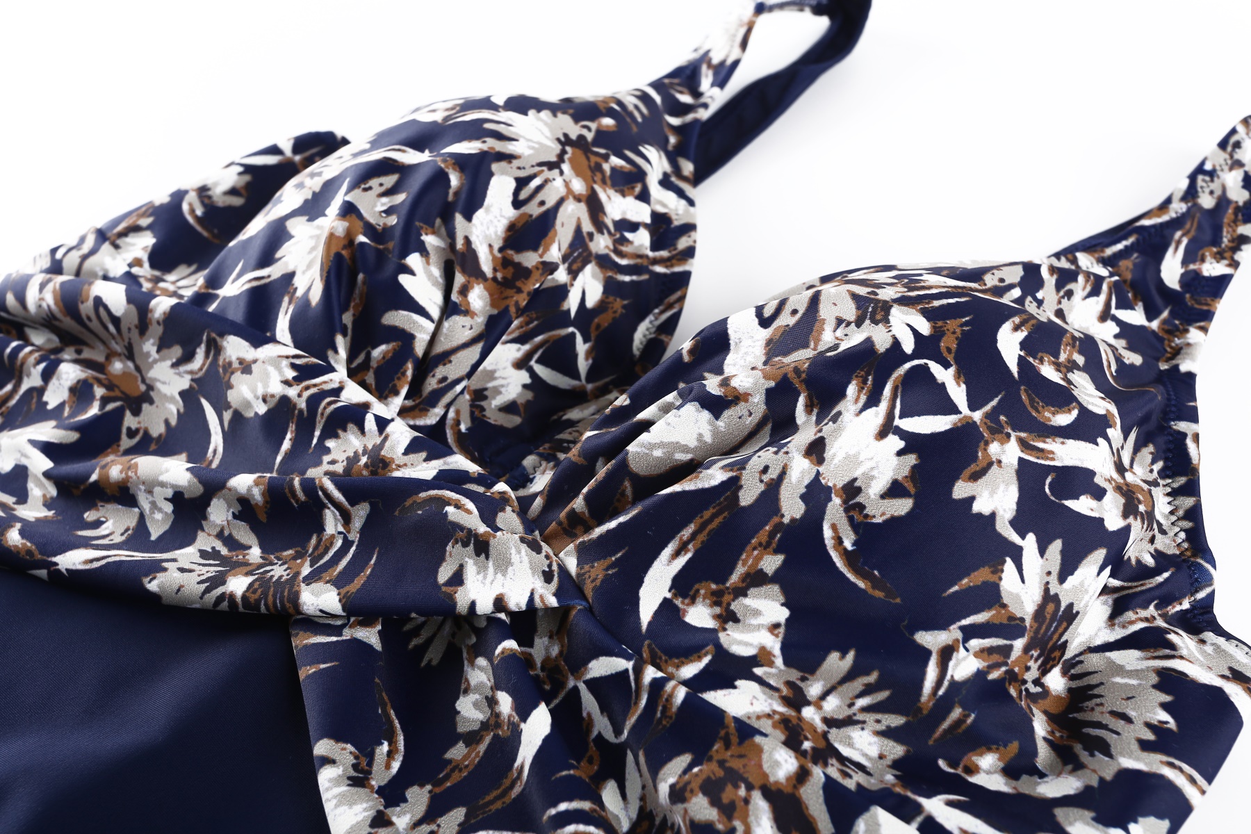 Triangle Floral one-piece sexy Swimsuit with three colors