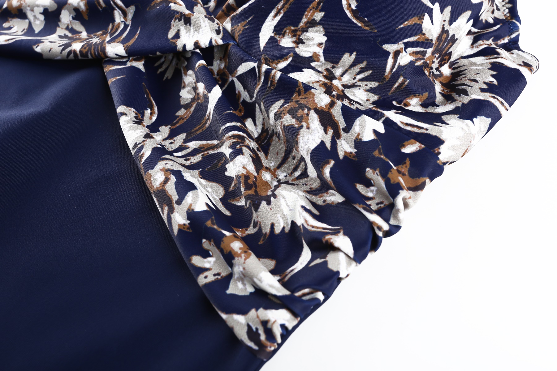 Triangle Floral one-piece sexy Swimsuit with three colors