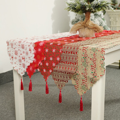 Christmas Holiday Table Runner